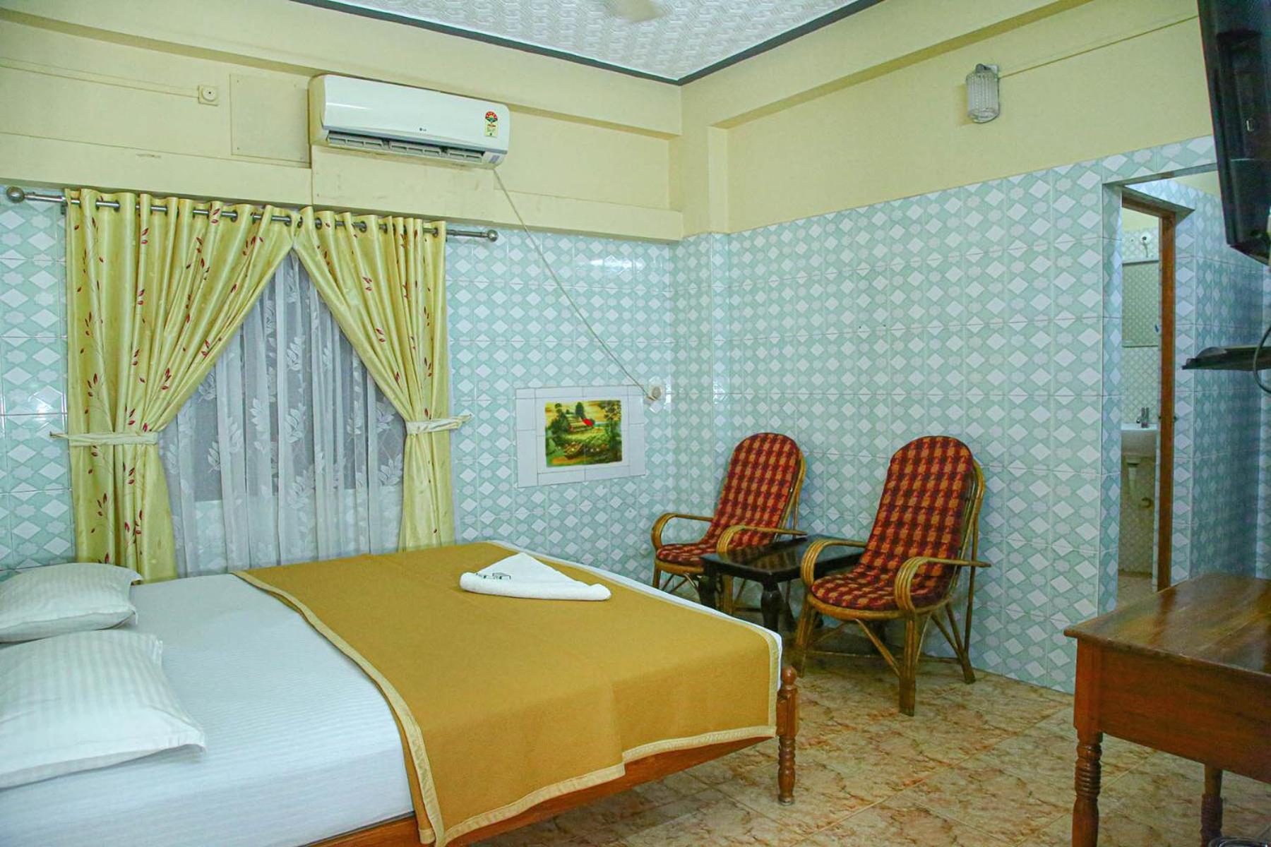 Lake Palace Family Resort Kumarakom Exterior photo
