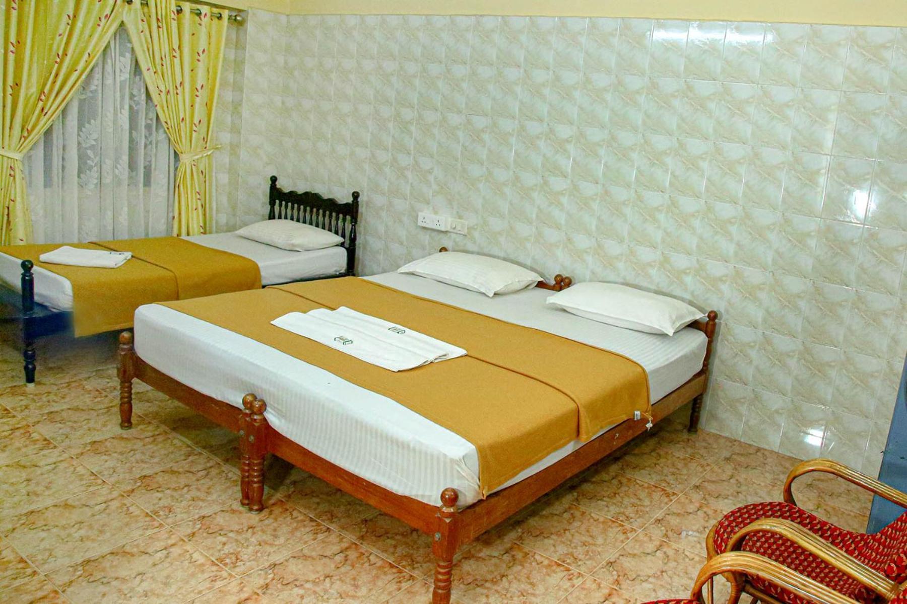 Lake Palace Family Resort Kumarakom Exterior photo